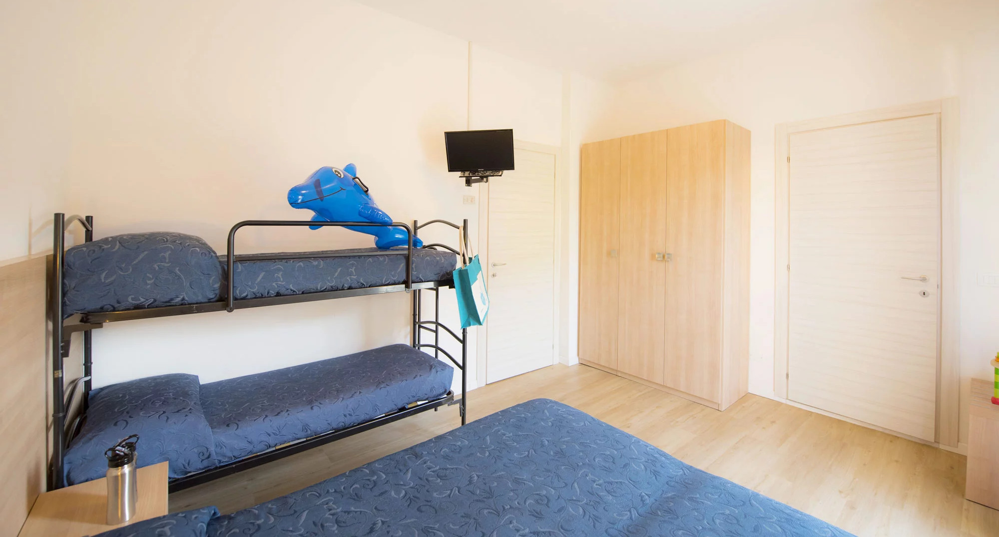 media.SlideCamere-Smart-1-CFH-Tintoretto-Cervia