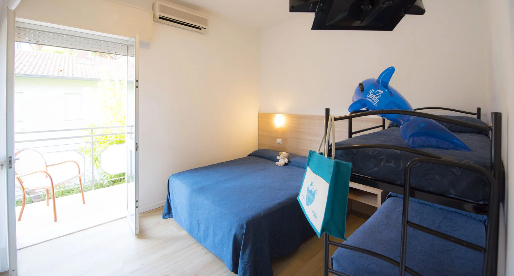 media.Slide-Camere-Smart-2-CFH-Tintoretto-Cervia