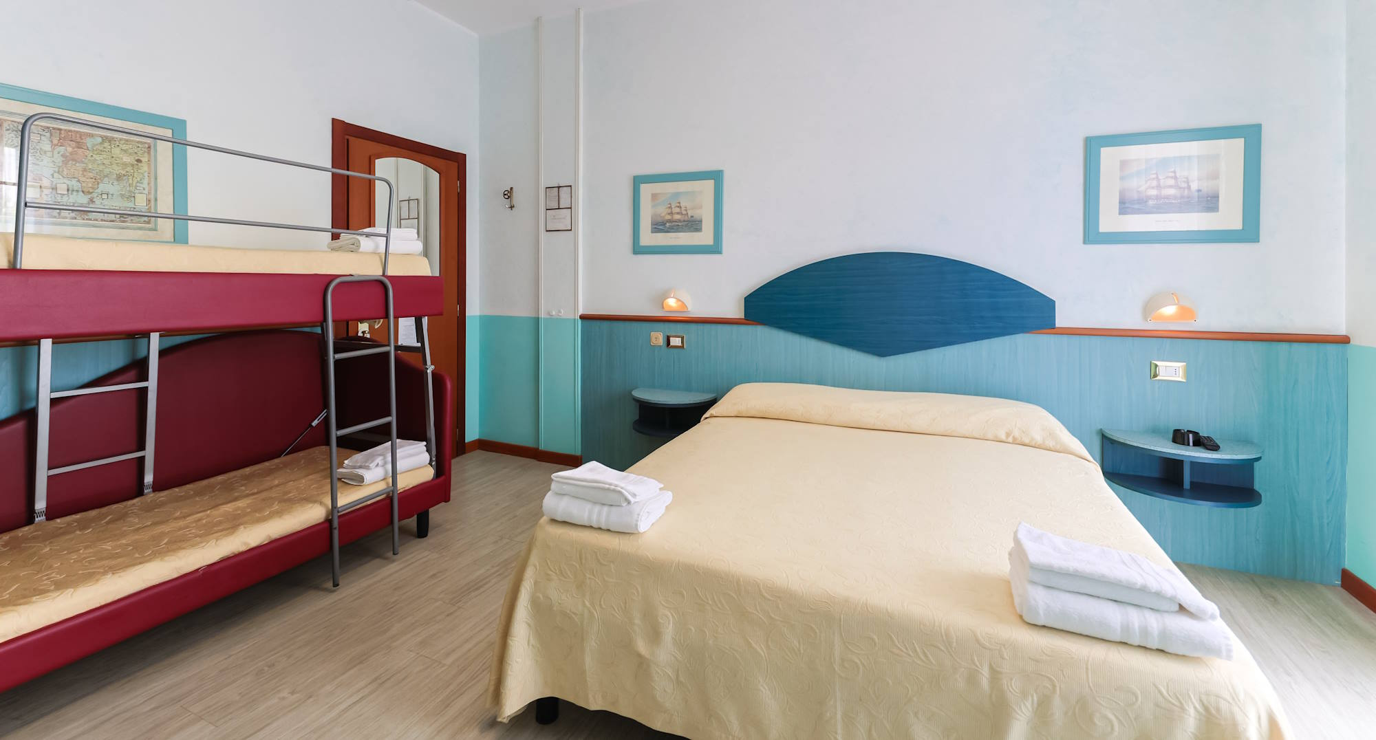 media.Camera Family 4 Club Family Hotel Cervia Tintoretto