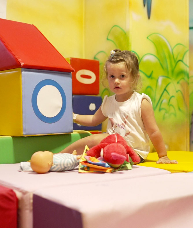 media.Gallery-Nanny-3-CFH-4