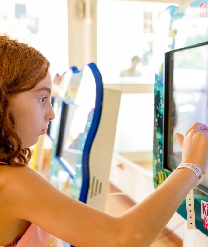 media.Slide-kids-CFH-Tintoretto-Cervia