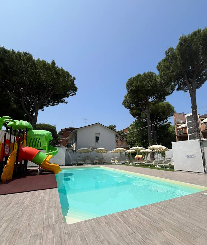 media.Club_Family_Hotel_Cervia_Tintoretto_gallery_piscine_riscaldate_acqauscivoli_per_bambini_4