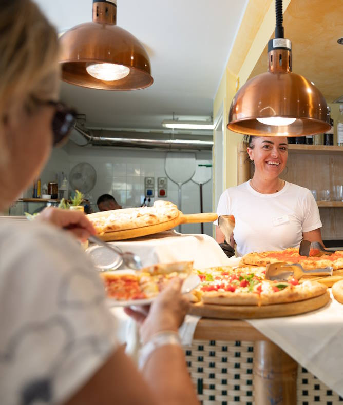 media.Gallery 8 Ristorante pizza pranzo e cena Club Family Hotel Cervia Tintoretto